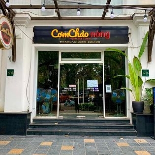 Cơm chảo nóng