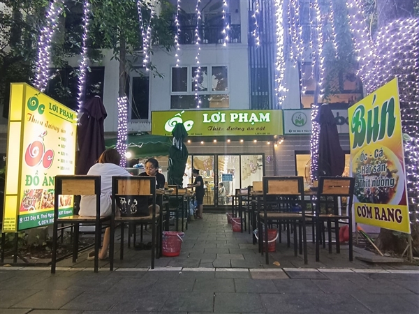 Quán ốc Lợi Phạm